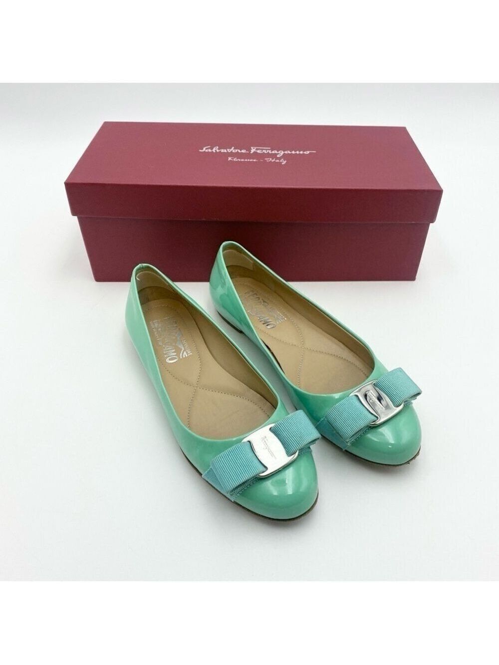 Salvatore Ferragamo Varina Bow Ballet Flats Patent Leather 5B